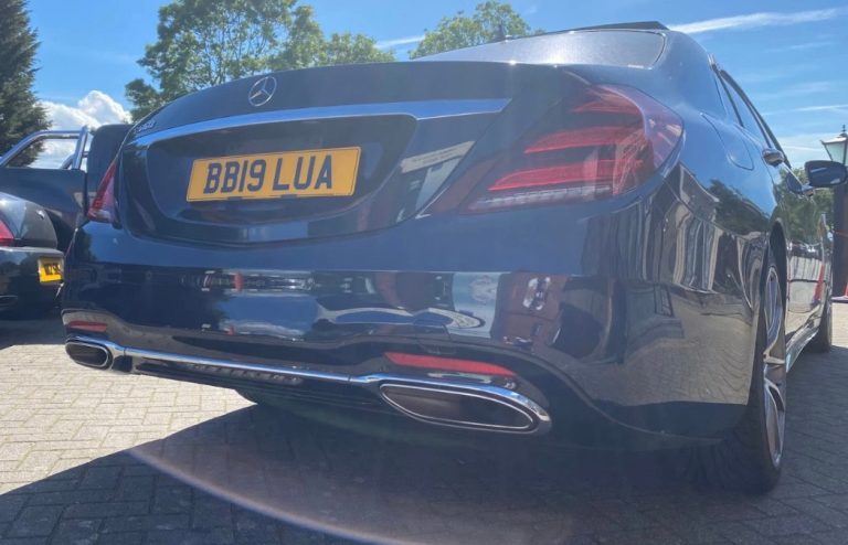 Mercedes-Benz S560 Executive Premium 2019 mercedes s class amg line blue rear three quarter right close up.jpg