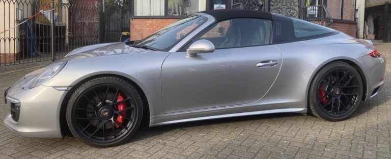 Porsche 911 Targa 4 GTS screenshot