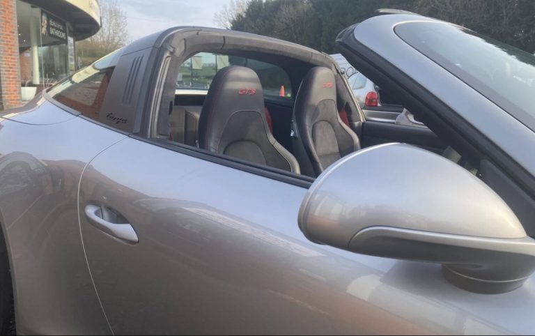 Porsche 911 Targa 4 GTS screenshot